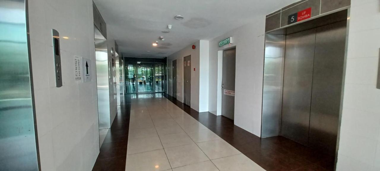 Homestay Arc Austin Hills Jb 4-5Pax Johor Bahru Extérieur photo